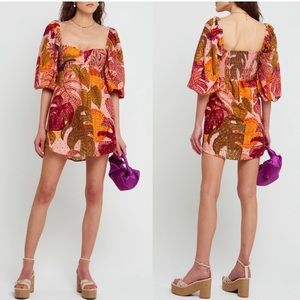 ✨NWT✨ Kourt Robbie Mini Dress Tropical Eyelet Size M